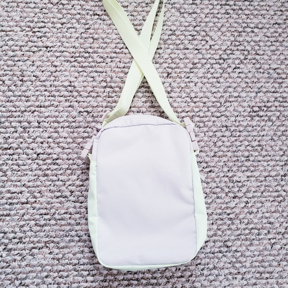 Nike Cross Body bag - Picture 4 of 5